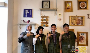 Mahasiswa Unpad Kembangkan Platform Penjualan Produk Anyaman Rajapolah