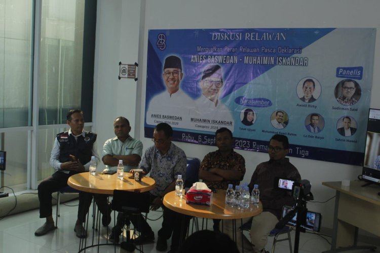 Penyegaran Relawan Anies Baswedan Usai Deklarasi Lewat Diskusi Relawan di Kafe Sosial Pedjuang Duren Tiga