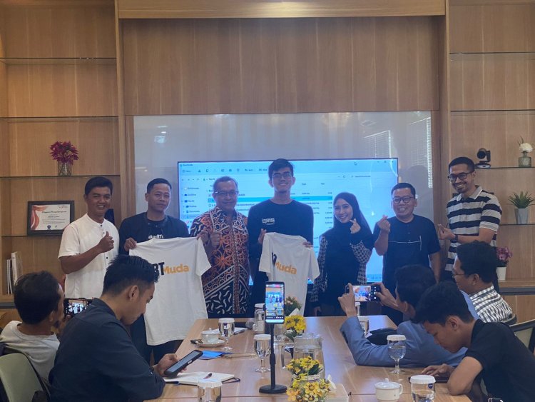 GERAKAN RTMUDA DORONG GENERASI MUDA CAKAP JADI KETUA RT