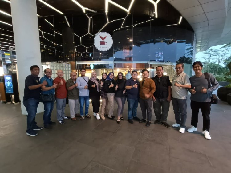 BERKUMPUL DI JAKARTA, ALUMNI SMPN LEBAKWANGI AKAN BENTUK KOPERASI DAN PENGURUS DI SETIAP KOTA